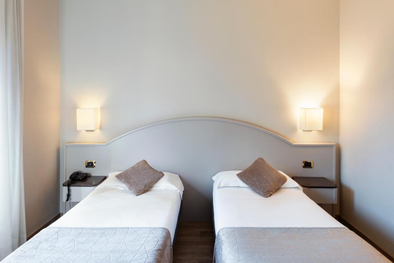 Mokinba Hotels Baviera Milano Ngoại thất bức ảnh