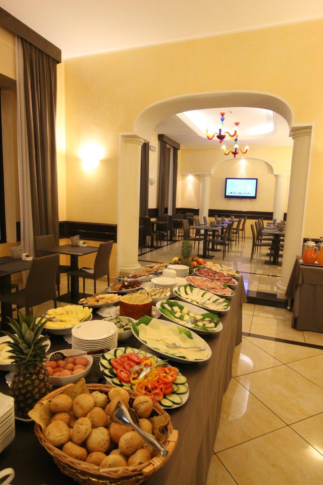 Mokinba Hotels Baviera Milano Ngoại thất bức ảnh