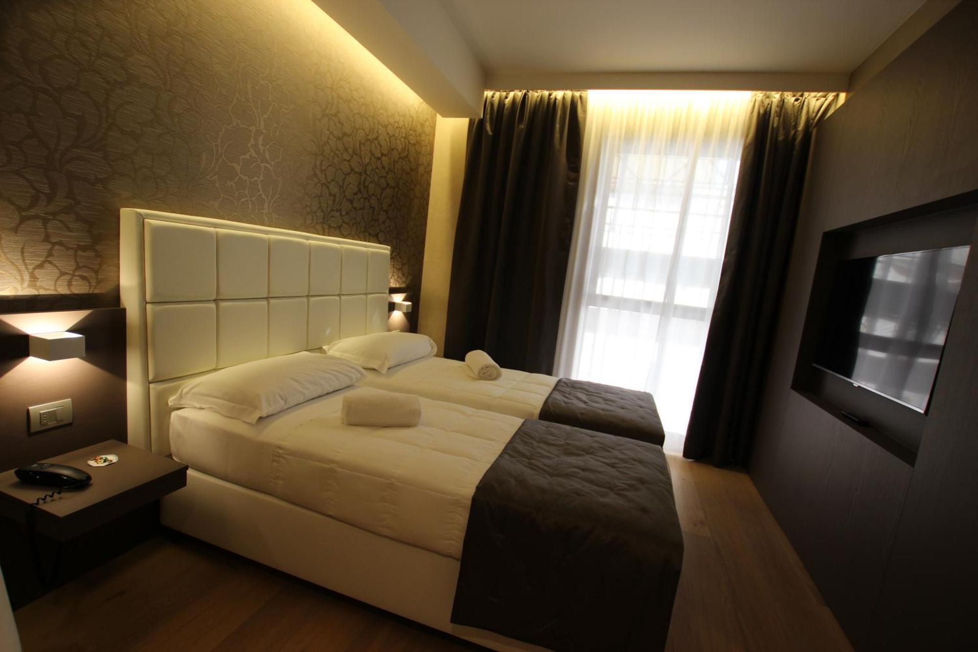 Mokinba Hotels Baviera Milano Phòng bức ảnh