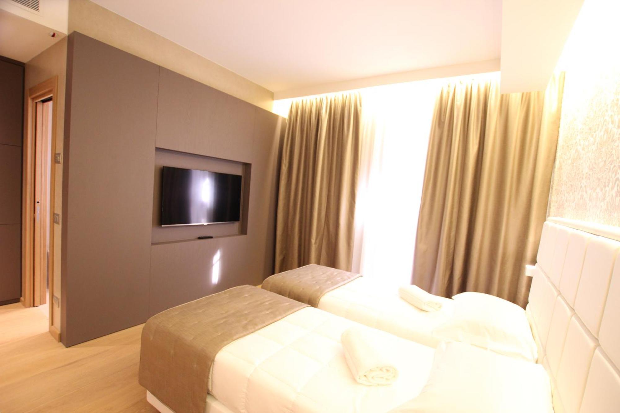 Mokinba Hotels Baviera Milano Phòng bức ảnh